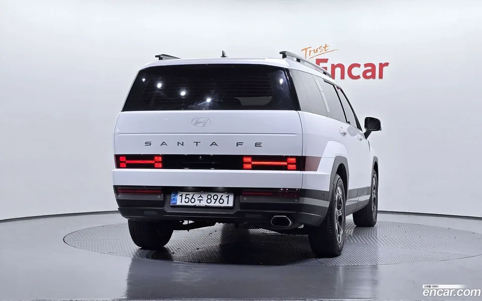 Hyundai SantaFe 2.5T 2WD 2023 — миниатюра 4
