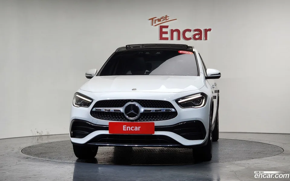 Mercedes-Benz GLA-Class GLA250 4MATIC 2022 — миниатюра 3