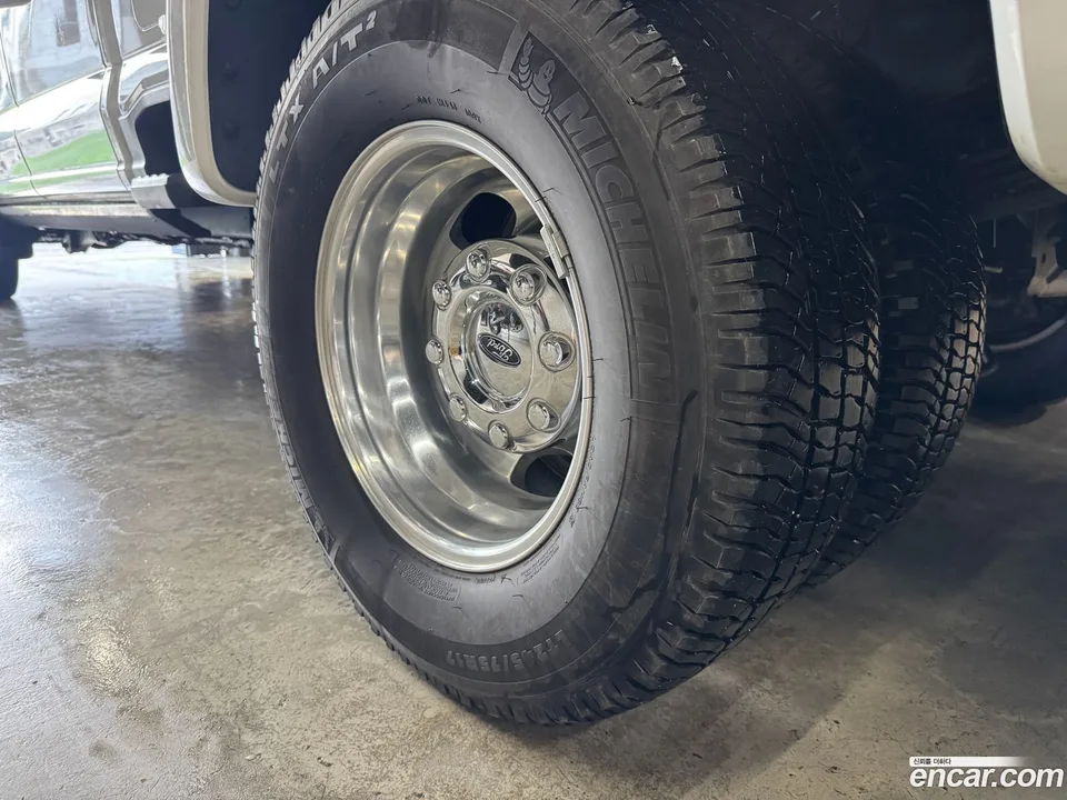 Ford F350 7.3 2023 — миниатюра 5