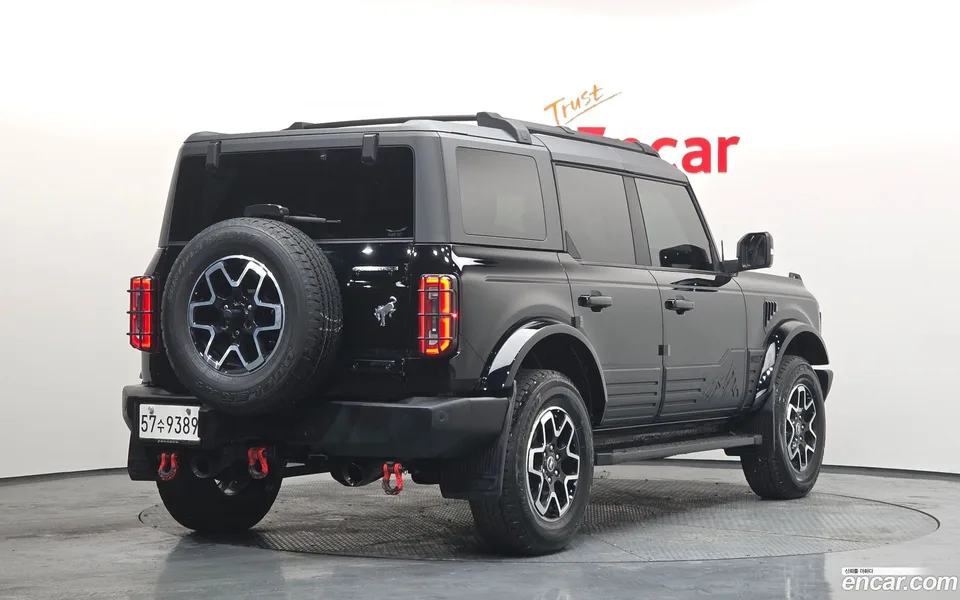 Ford Bronco 2.7 2022 — миниатюра 2
