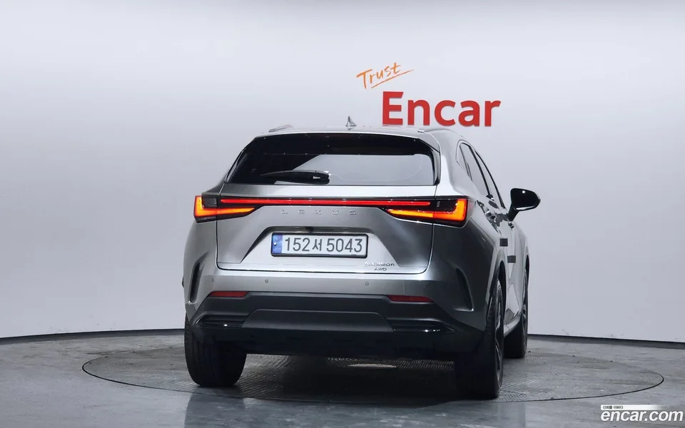 Lexus NX 350h 2023 — миниатюра 4