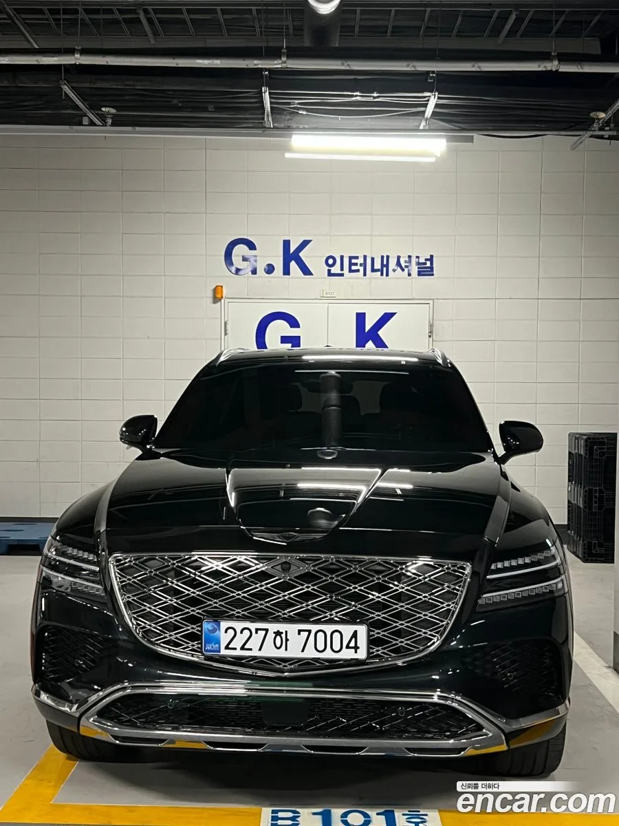 Genesis GV80 2.5T AWD 2025 — фото 1, купить с доставкой в Москву