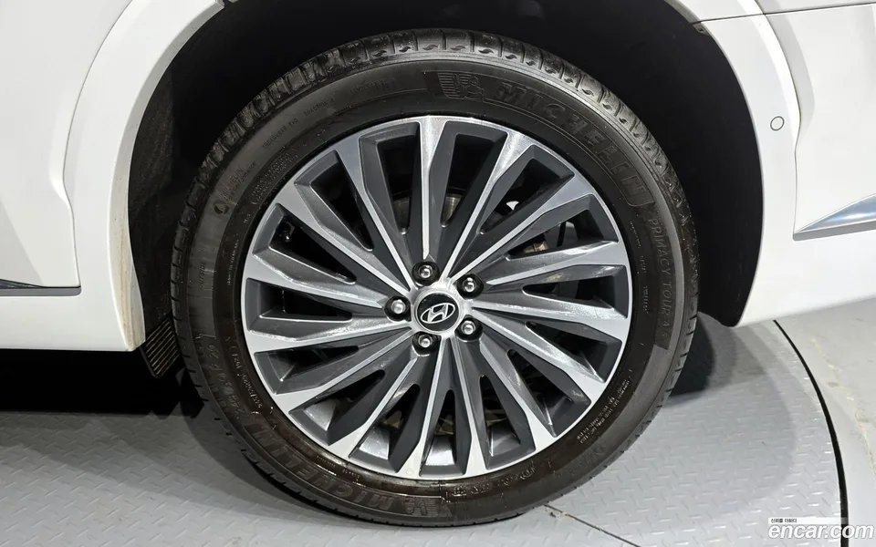 Hyundai Palisade 2.2 2WD 2023 — миниатюра 5
