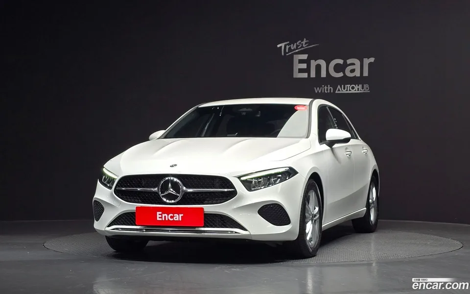 Mercedes-Benz A-Class A220 2025 — миниатюра 3