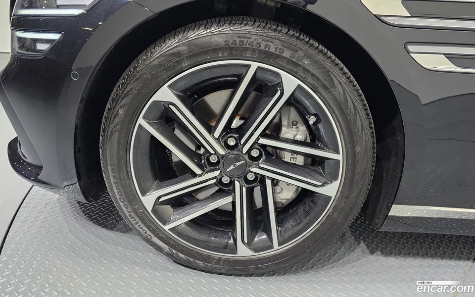 Genesis G80 2.5 AWD 2024 — миниатюра 5