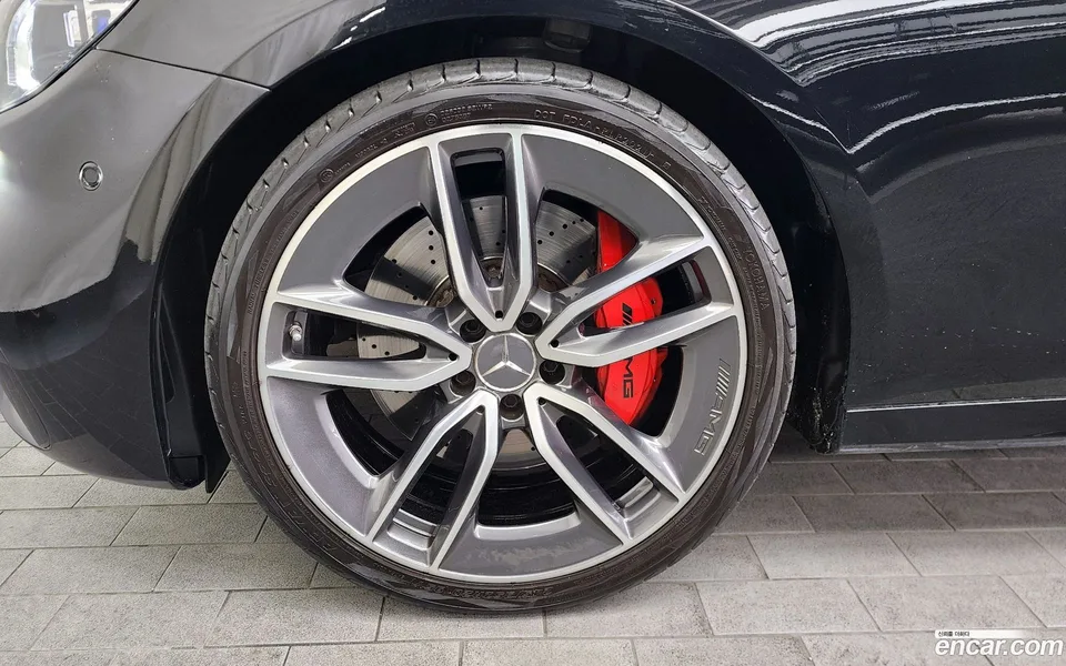 Mercedes-Benz E-Class E53 AMG 4MATIC+ 2022 — миниатюра 5