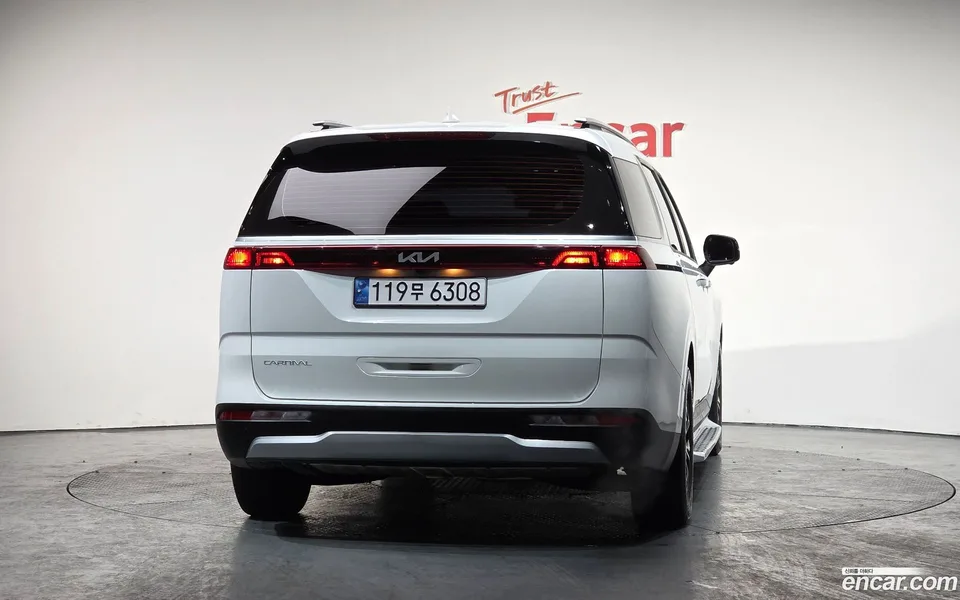 Kia Carnival 9 2023 — миниатюра 4