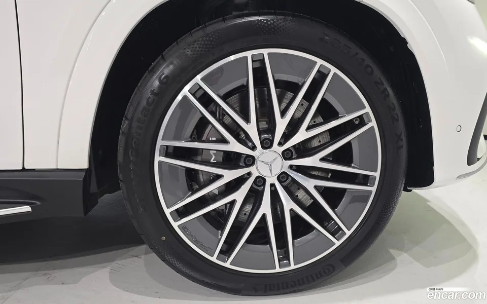 Mercedes-Benz GLE-Class AMG GLE53 4MATIC+ 2025 — миниатюра 5