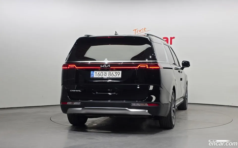 Kia Carnival 9 2022 — миниатюра 4