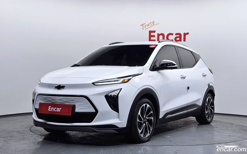 Chevrolet Bolt EUV 2022 — фото 1, купить с доставкой в Москву