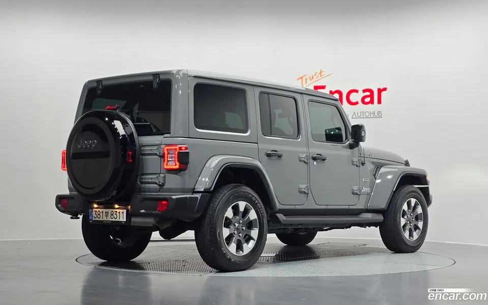 Jeep Wrangler 2.0 4 2023 — миниатюра 2