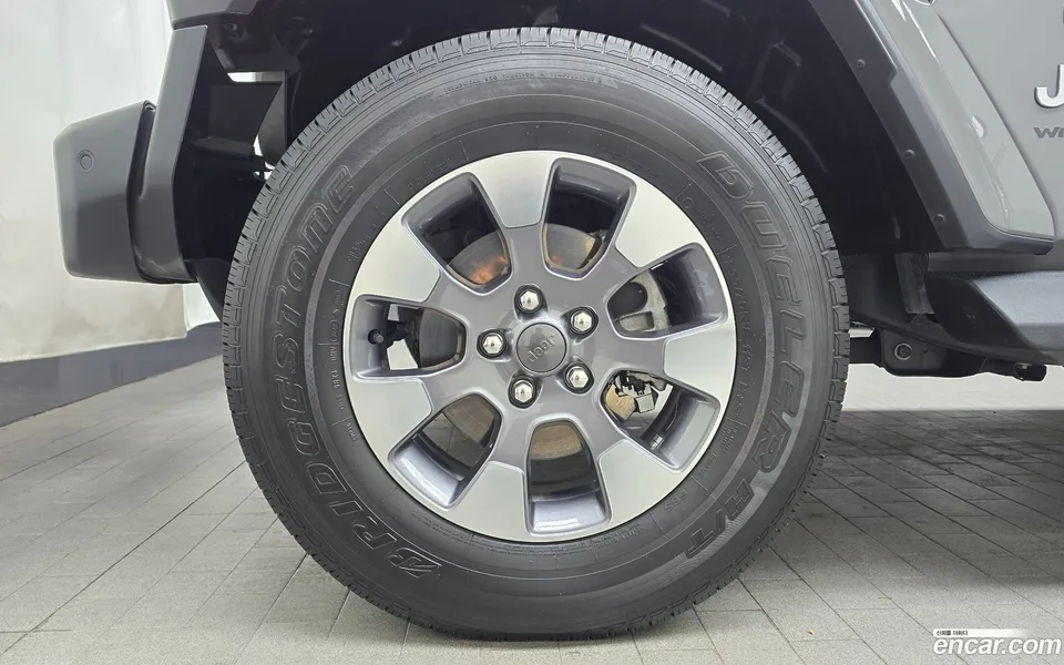 Jeep Wrangler 2.0 4 2023 — миниатюра 5