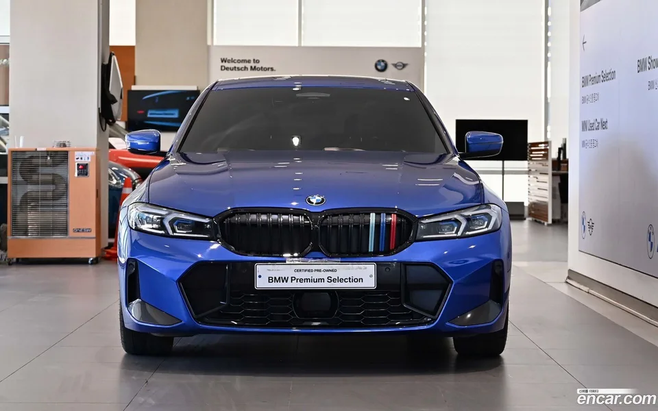 BMW 3 Series 320i M 2022 — миниатюра 3