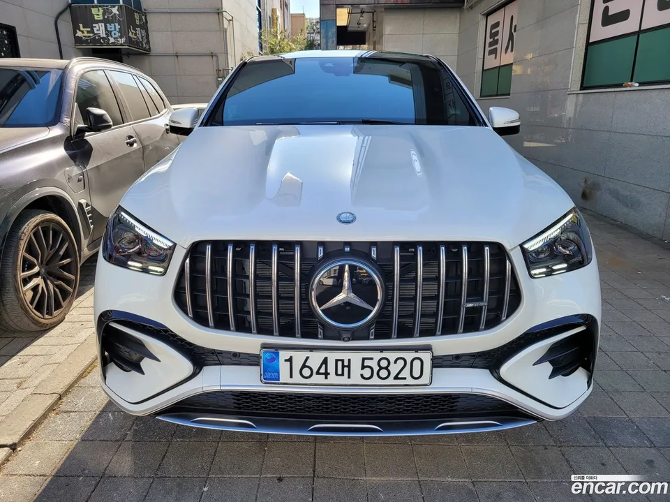 Mercedes-Benz GLE-Class AMG GLE53 4MATIC+ 2024 — миниатюра 3