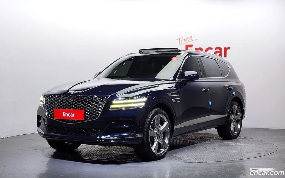 Genesis GV80 2.5T AWD 2022 — фото 1, купить с доставкой в Москву
