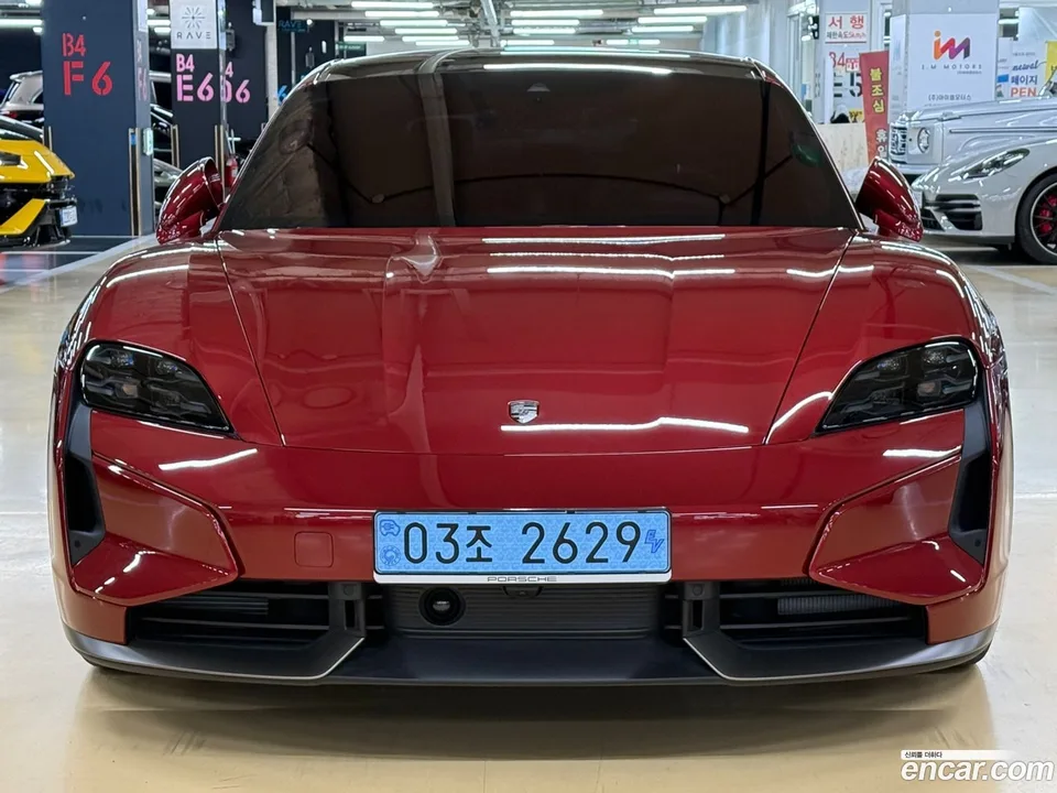 Porsche Taycan 2025 — миниатюра 3