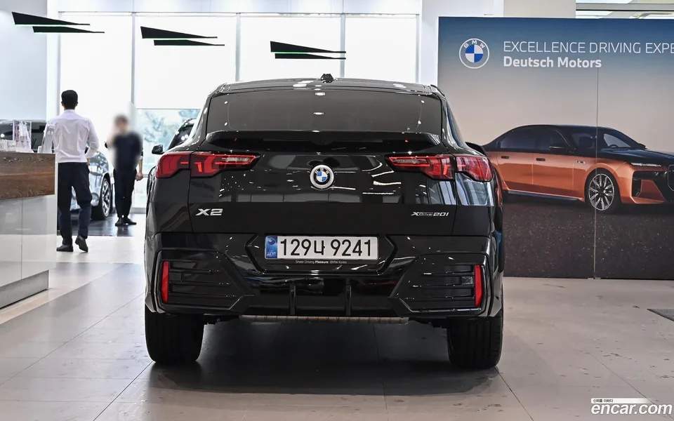 BMW X2 xDrive20i M 2025 — миниатюра 4