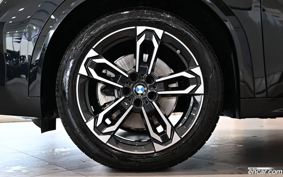 BMW X2 xDrive20i M 2025 — миниатюра 5
