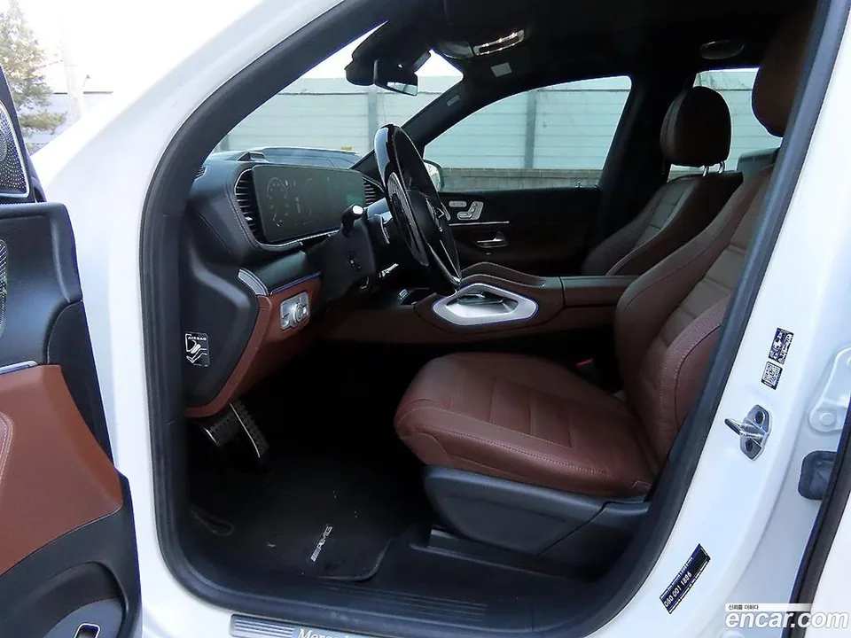 Mercedes-Benz GLS-Class GLS580 4MATIC 2024 — миниатюра 5