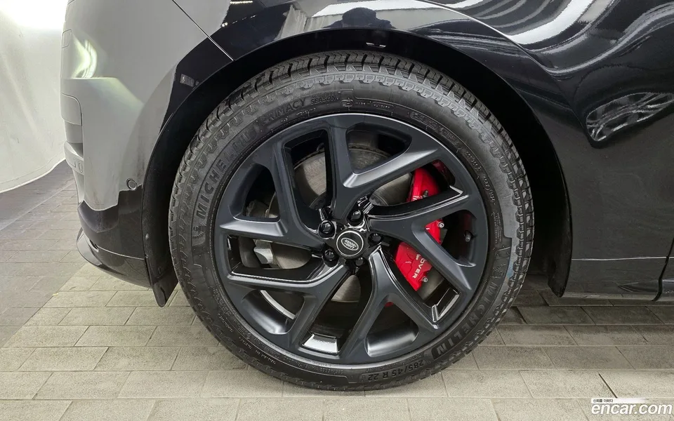 Land Rover Range Rover Sport P550E HSE 2025 — миниатюра 5