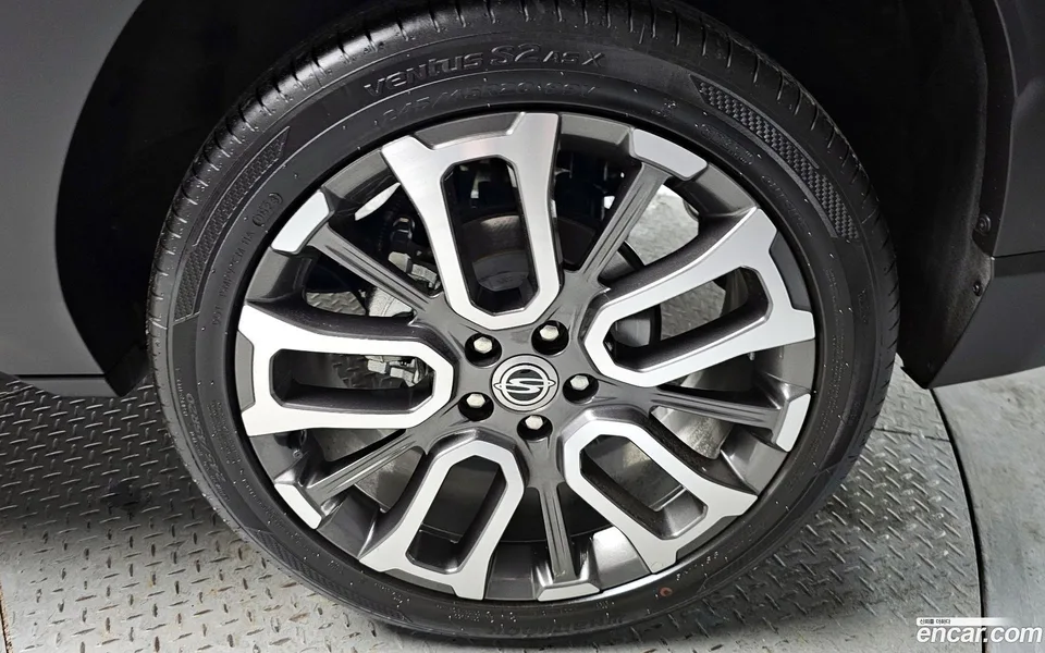 KG Mobility Torres 1.5 2WD 2023 — миниатюра 5