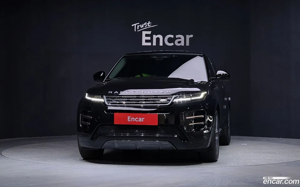 Land Rover Range Rover Evoque P250 SE 2025 — миниатюра 3