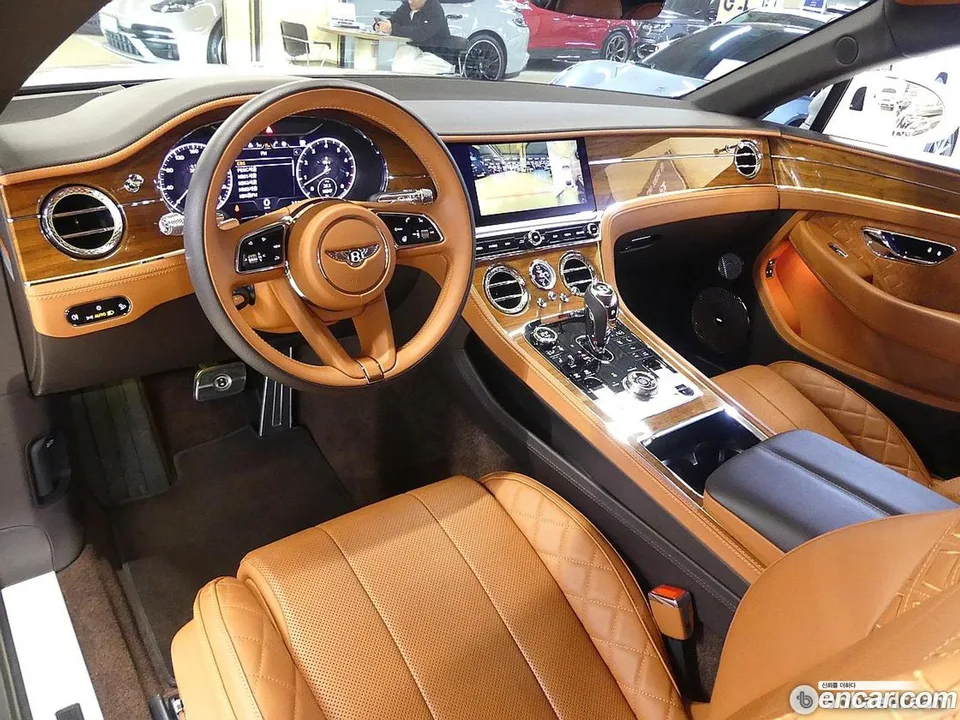 Bentley Continental GT 4.0 GT 2022 — миниатюра 4