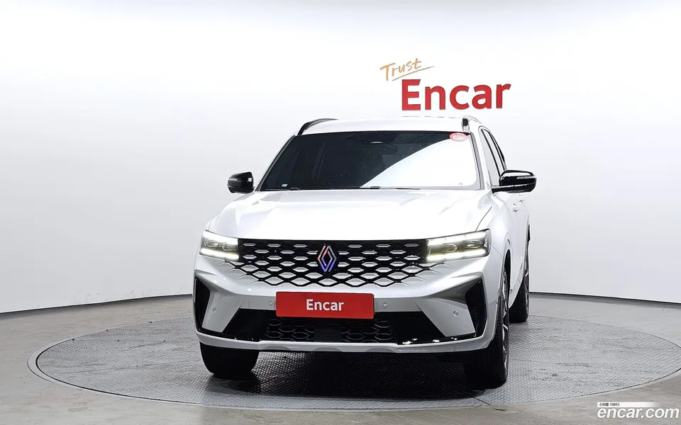 Renault Samsung Grand Koleos 1.5 E-TECH 2WD 2024 — миниатюра 3