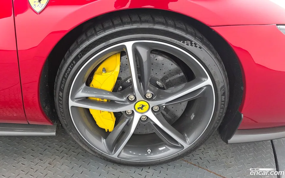 Ferrari 296 GTB 3.0 V6 2023 — миниатюра 5