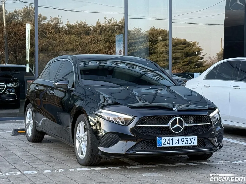 Mercedes-Benz A-Class A220 2026 — фото 1, купить с доставкой в Москву