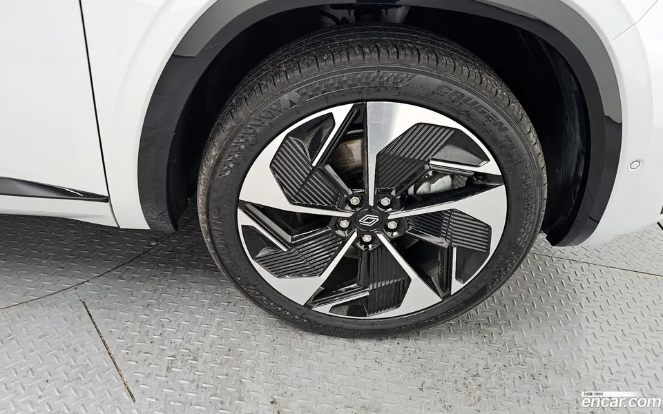 Renault Samsung Grand Koleos 1.5 E-TECH 2WD 2024 — миниатюра 5