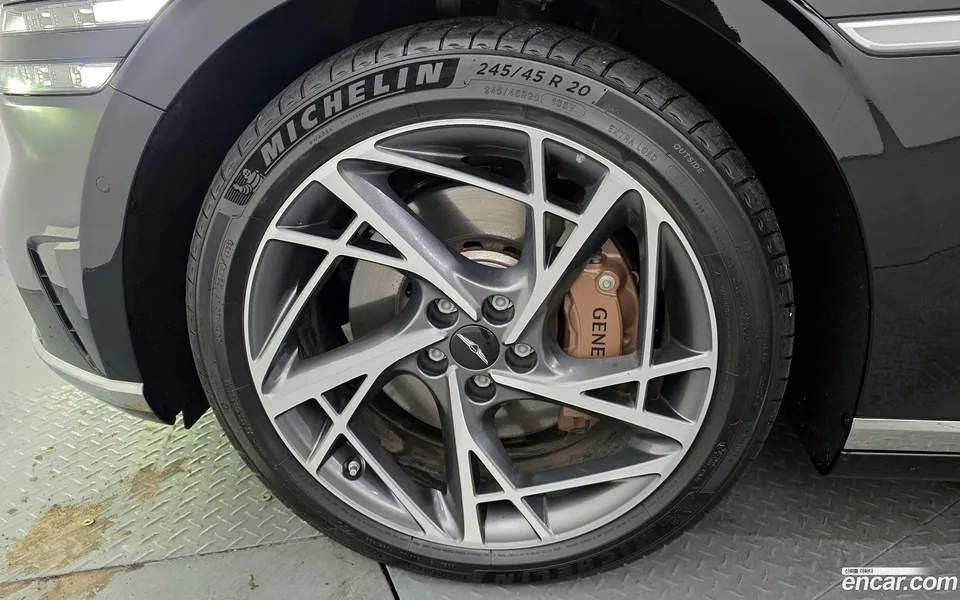 Genesis G90 3.5 e-S/C AWD 2023 — миниатюра 5