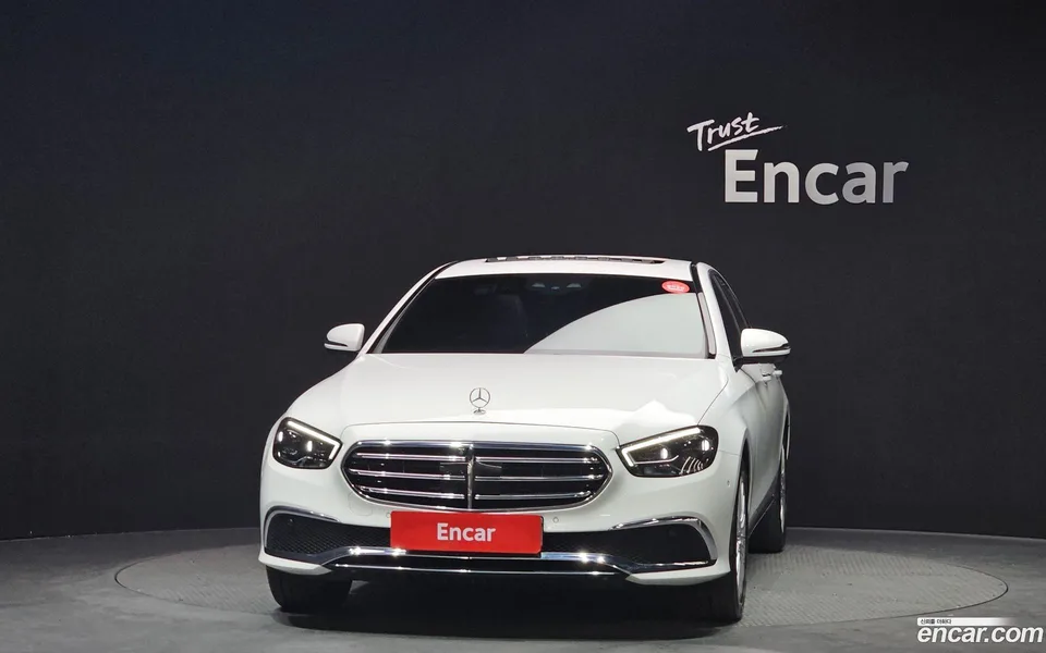 Mercedes-Benz E-Class E250 2022 — миниатюра 3