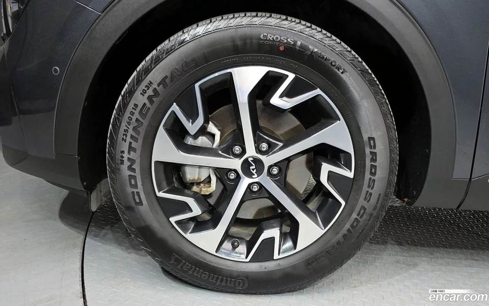 Kia Sportage Hybrid 4WD 2023 — миниатюра 5
