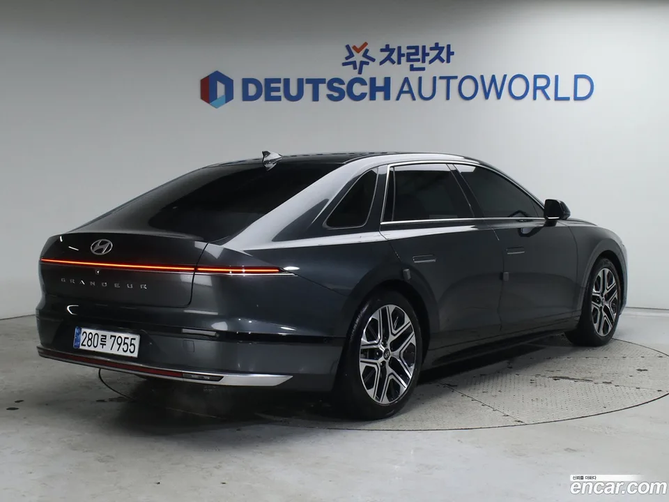 Hyundai Grandeur 3.5 4WD 2023 — миниатюра 2