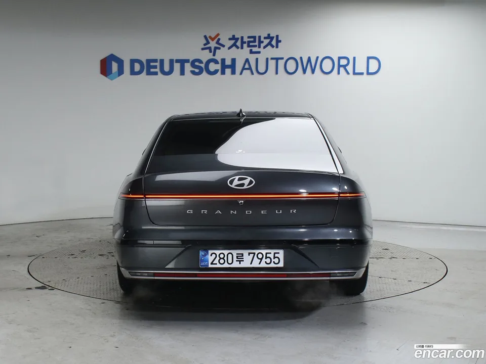 Hyundai Grandeur 3.5 4WD 2023 — миниатюра 4