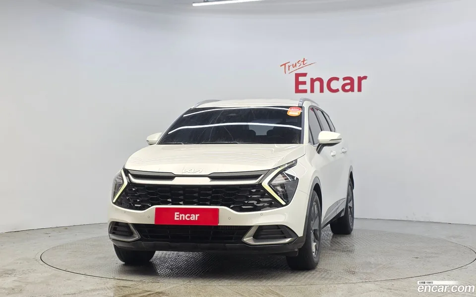 Kia Sportage 1.6 2WD 2022 — миниатюра 3