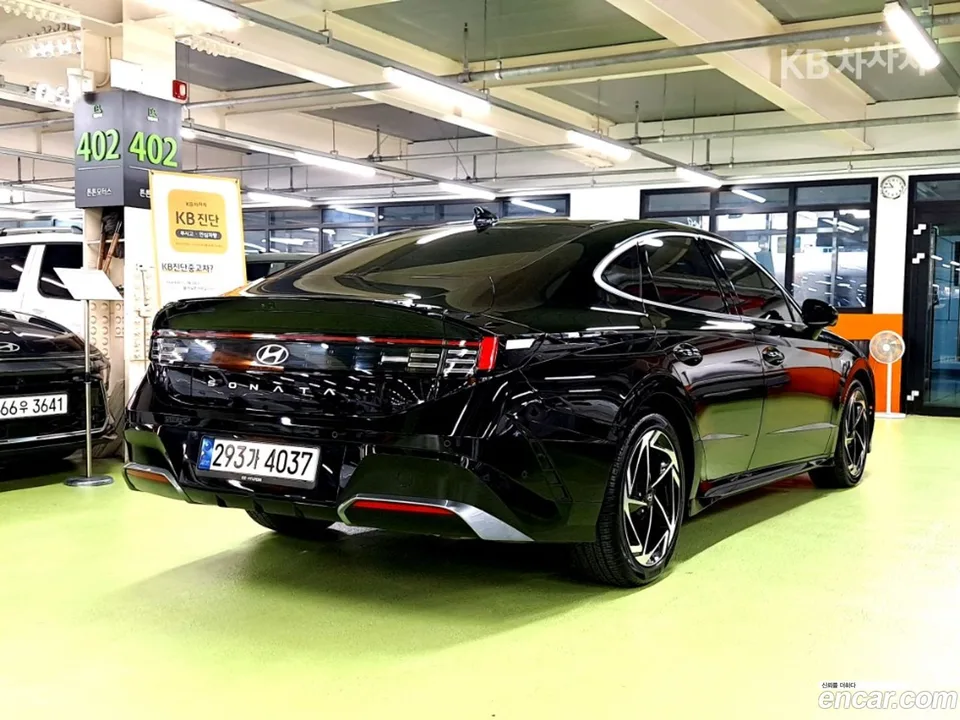 Hyundai Sonata The Edge 1.6 2023 — миниатюра 2