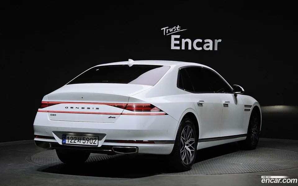 Genesis G90 3.5 AWD 2023 — миниатюра 2