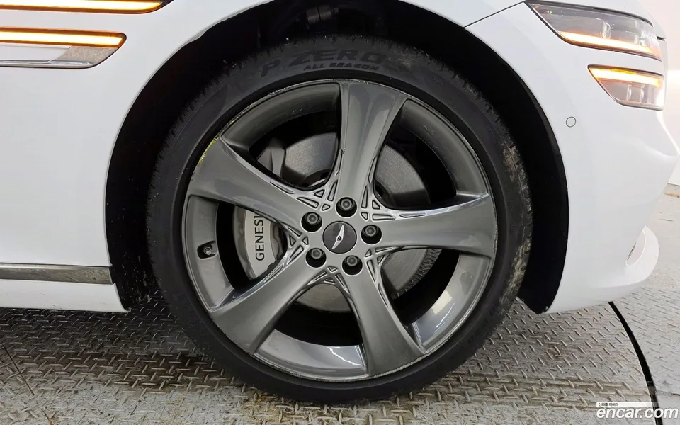Genesis G80 2.5 2WD 2023 — миниатюра 5