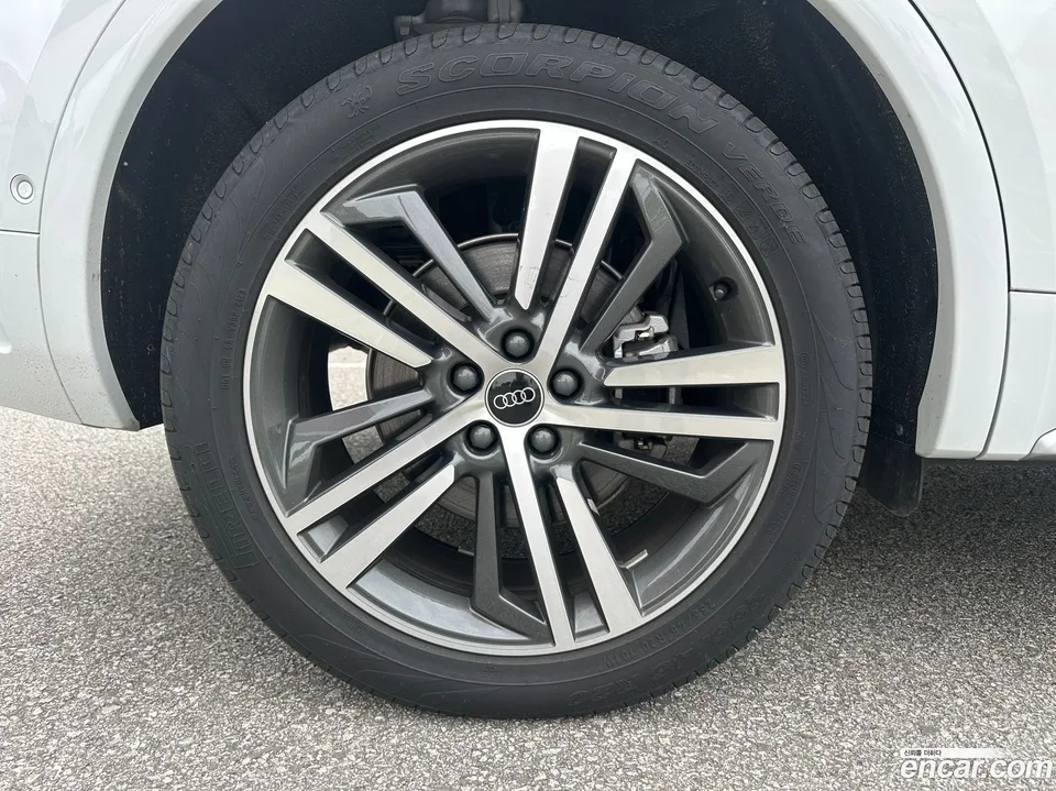 Audi Q5 45 TFSI 2023 — миниатюра 5