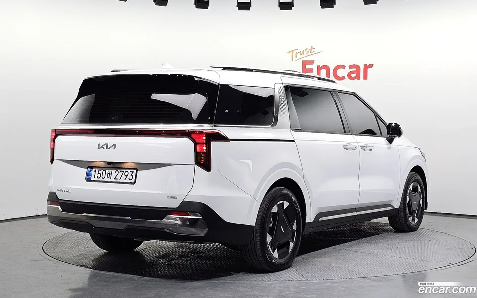 Kia Carnival HEV 9 2024 — миниатюра 2