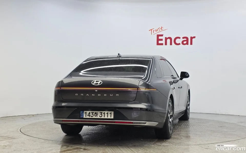Hyundai Grandeur 3.5 4WD 2022 — миниатюра 4