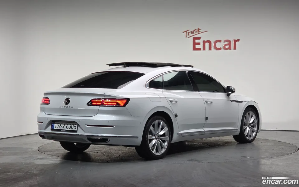 Volkswagen Arteon 2.0 TDI 2023 — миниатюра 2