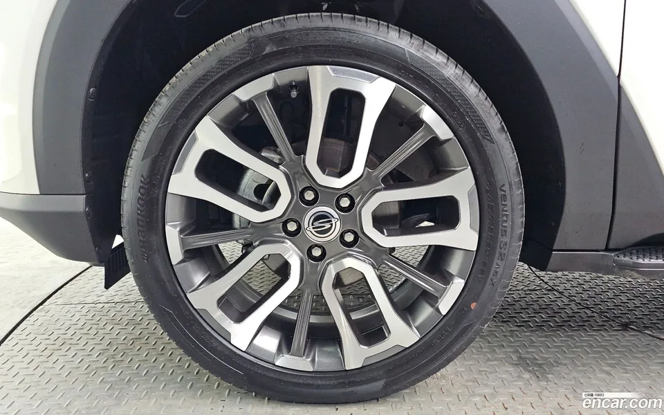 KG Mobility Torres 1.5 4WD 2022 — миниатюра 5