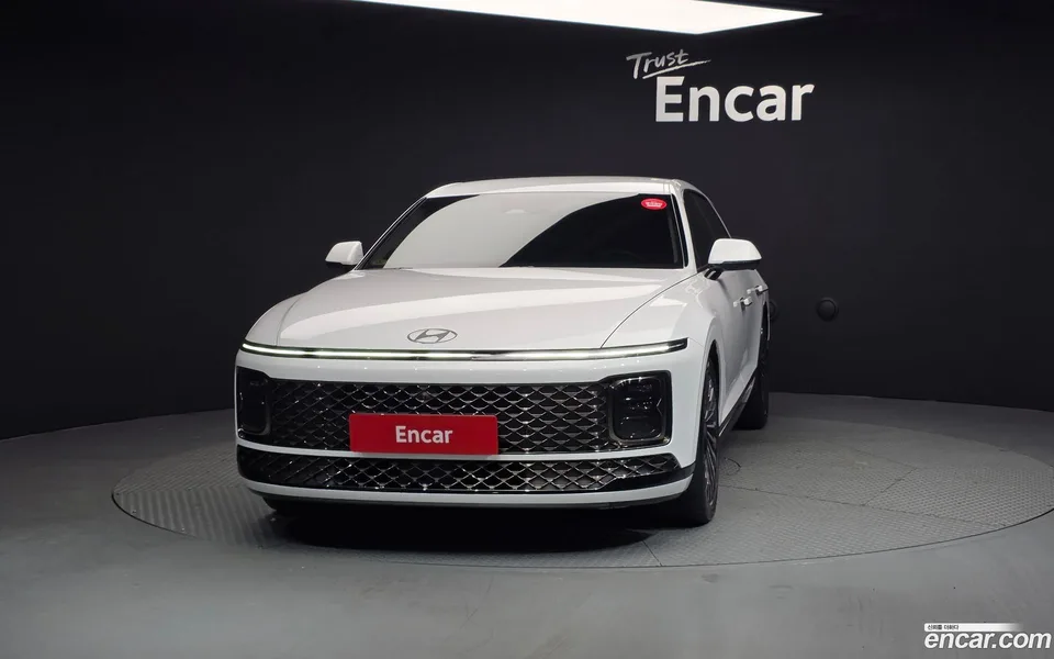 Hyundai Grandeur 2.5 2WD 2023 — миниатюра 3