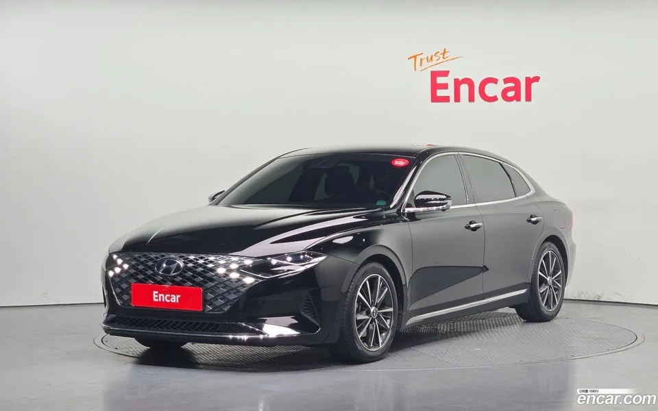 Hyundai Grandeur IG 2.5 2022 — фото 1, купить с доставкой в Москву