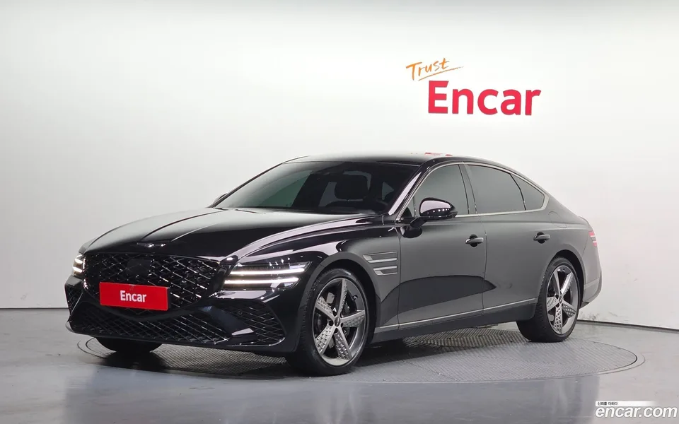 Genesis G80 2.5 2WD 2024 — фото 1, купить с доставкой в Москву