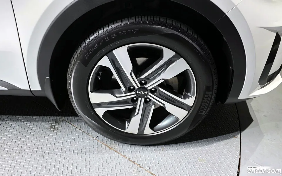 Kia Sorento HEV 1.6 2WD 2023 — миниатюра 5