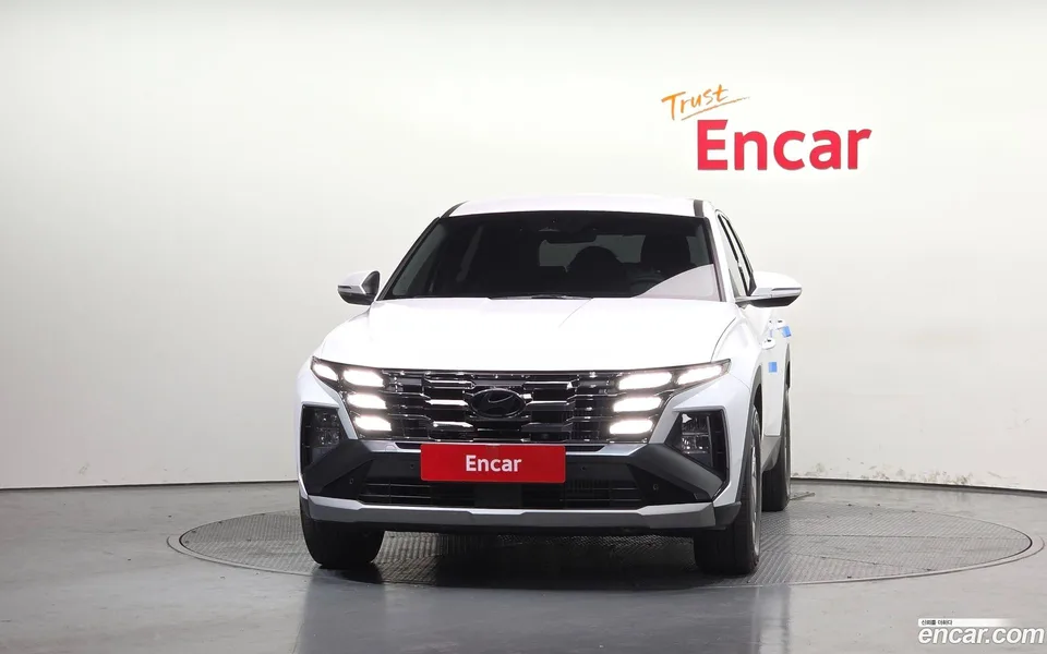 Hyundai Tucson NX4 1.6 4WD 2024 — миниатюра 3